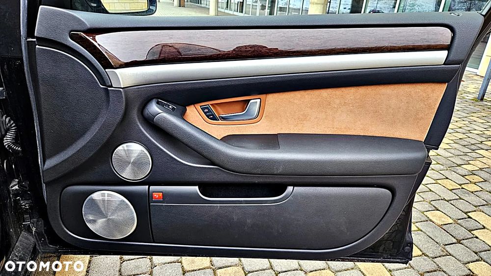 Audi A8 4.2 TDI DPF quattro - 11