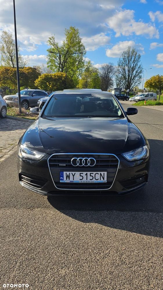 Audi A4 Limousine - 6