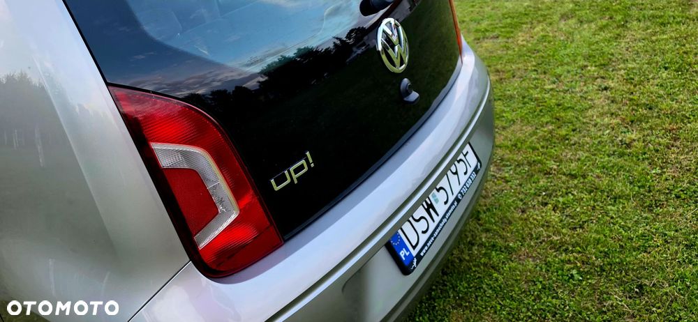 Volkswagen up! 1.0 high Perfectline - 9