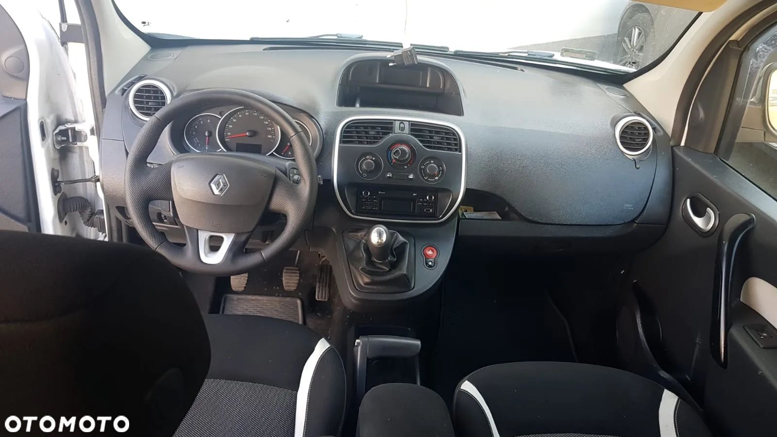 Renault Kangoo 1.5 dCi Energy Zen S&S - 17