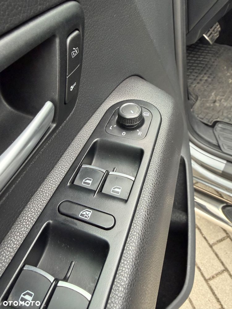 Volkswagen Amarok 3.0 V6 TDi 4MOTION Aventura - 28