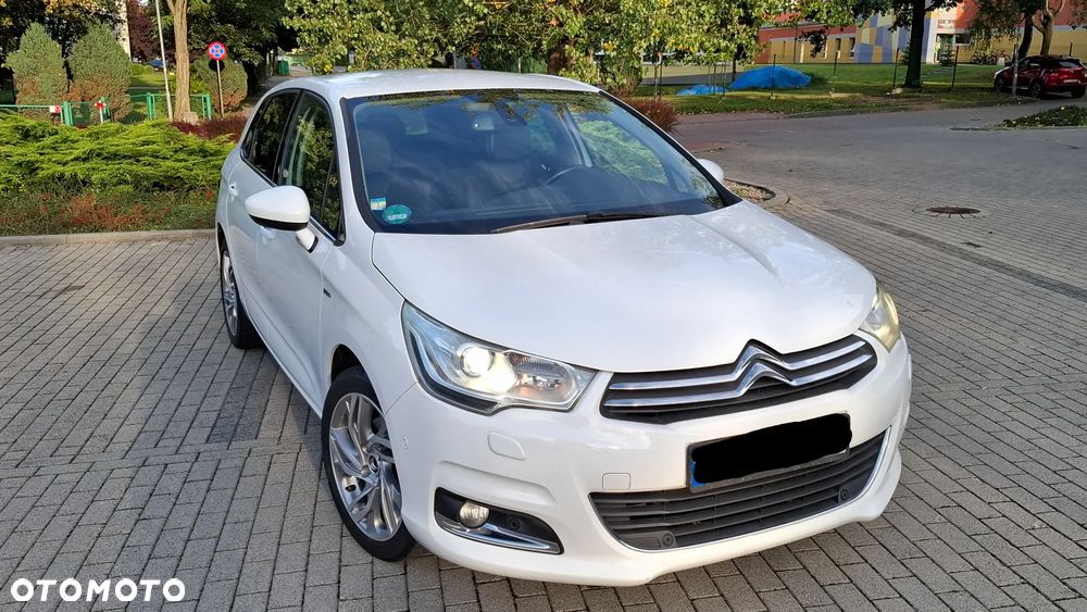 Citroën C4 1.6 VTi Exclusive - 1