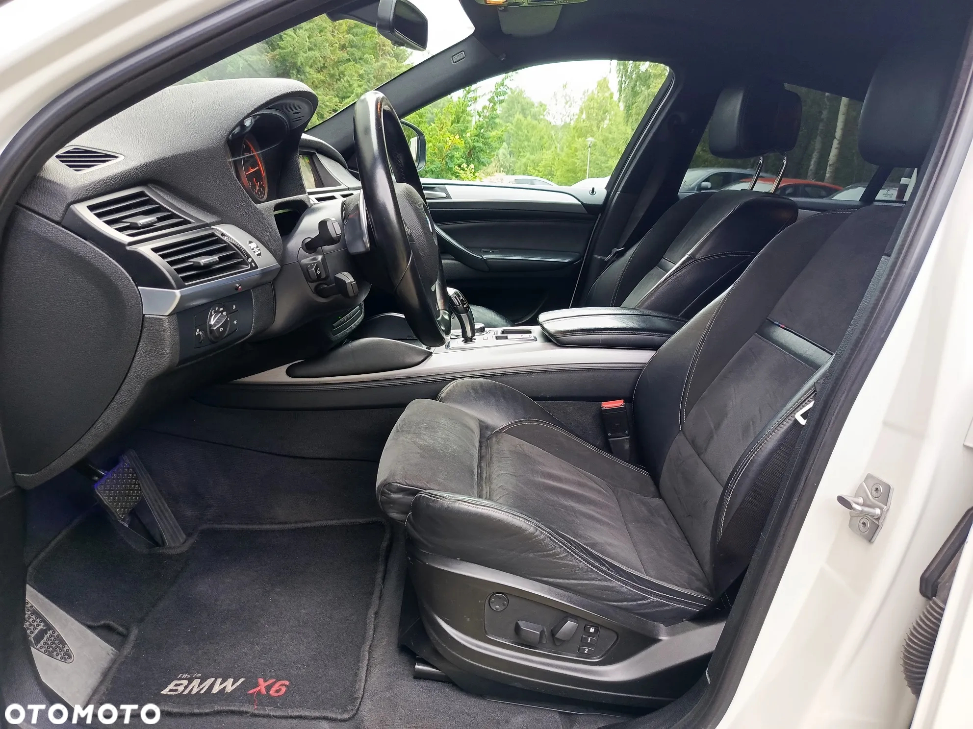 BMW X6 M50d - 10