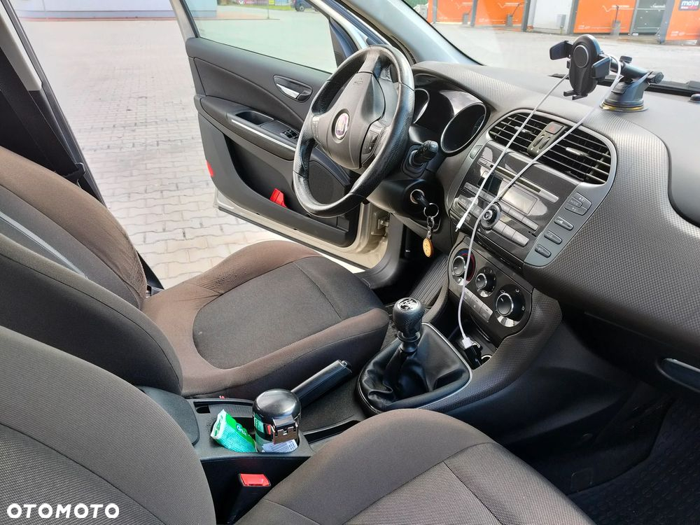 Fiat Bravo 1.9 Multijet Emotion - 22