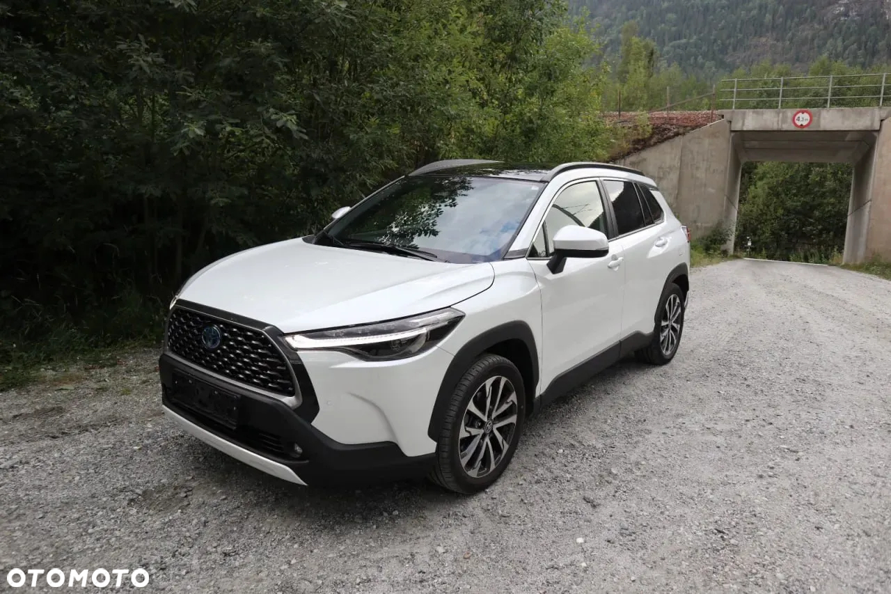 Toyota Corolla Cross 2.0 Hybrid Executive AWD - 3