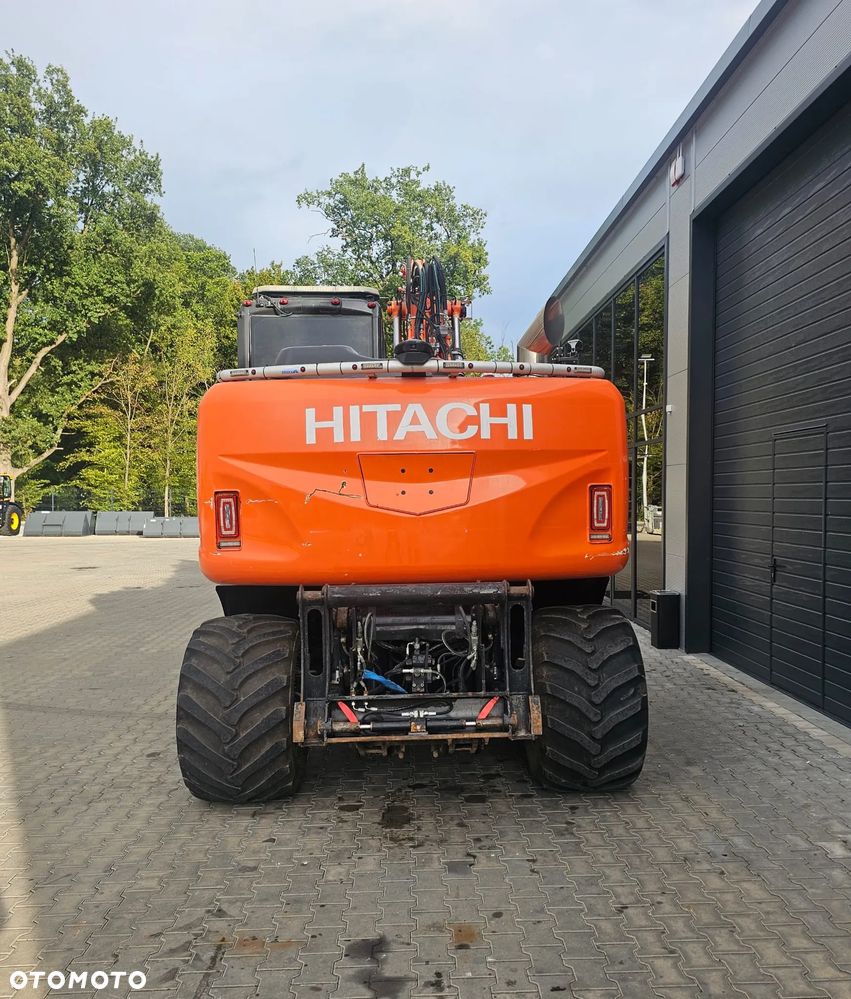Hitachi ZX140W-5B - 4