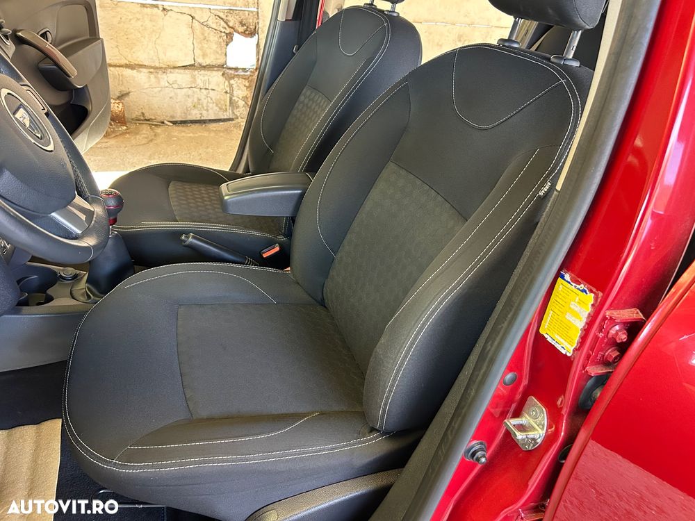 Dacia Logan 0.9 90CP Laureate - 8