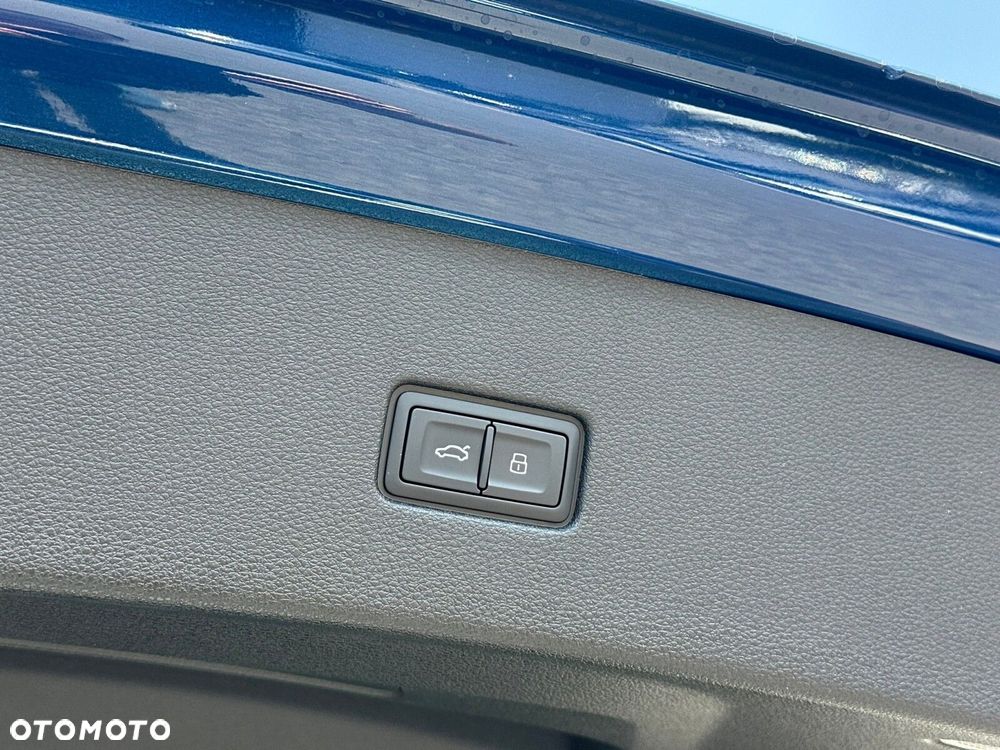 Audi Q8 - 12