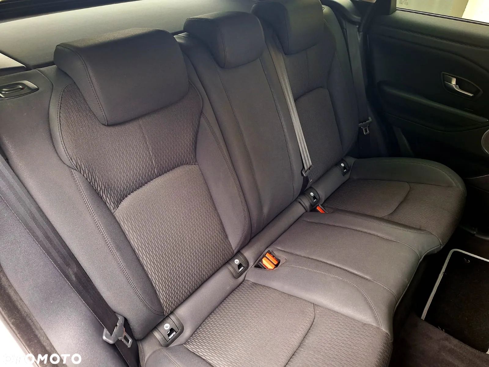 Land Rover Range Rover Evoque 2.0 D150 R-Dynamic - 14