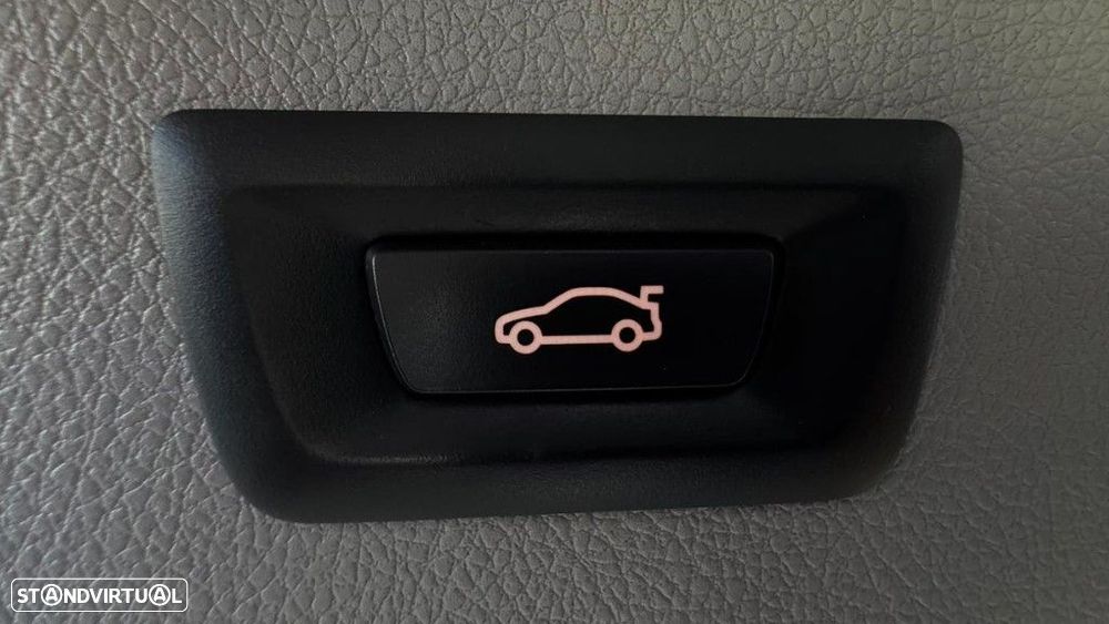 BMW 320 d Touring Aut. - 10