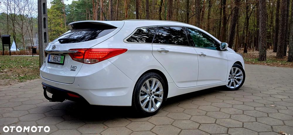 Hyundai i40 i40cw 1.7 CRDi Automatik Fifa World Cup Edition Silver - 6