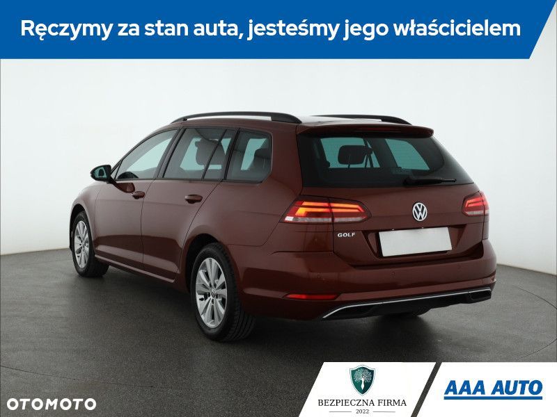 Volkswagen Golf - 5