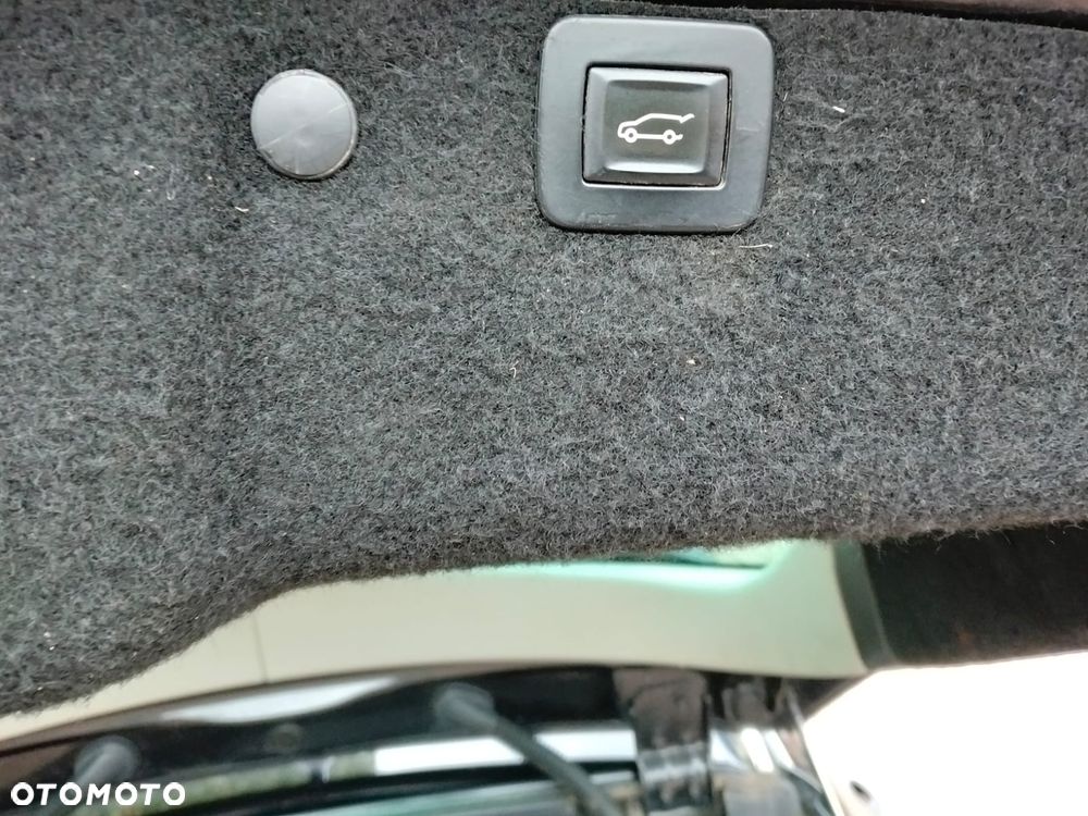 Opel Insignia 1.6 T Cosmo - 18
