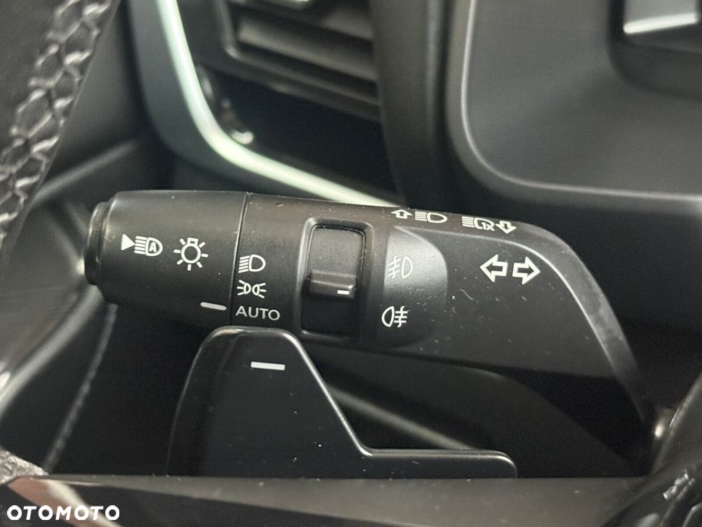 Nissan Qashqai 1.3 DIG-T MHEV N-Connecta Xtronic - 20