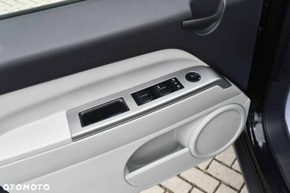 Jeep Patriot - 11