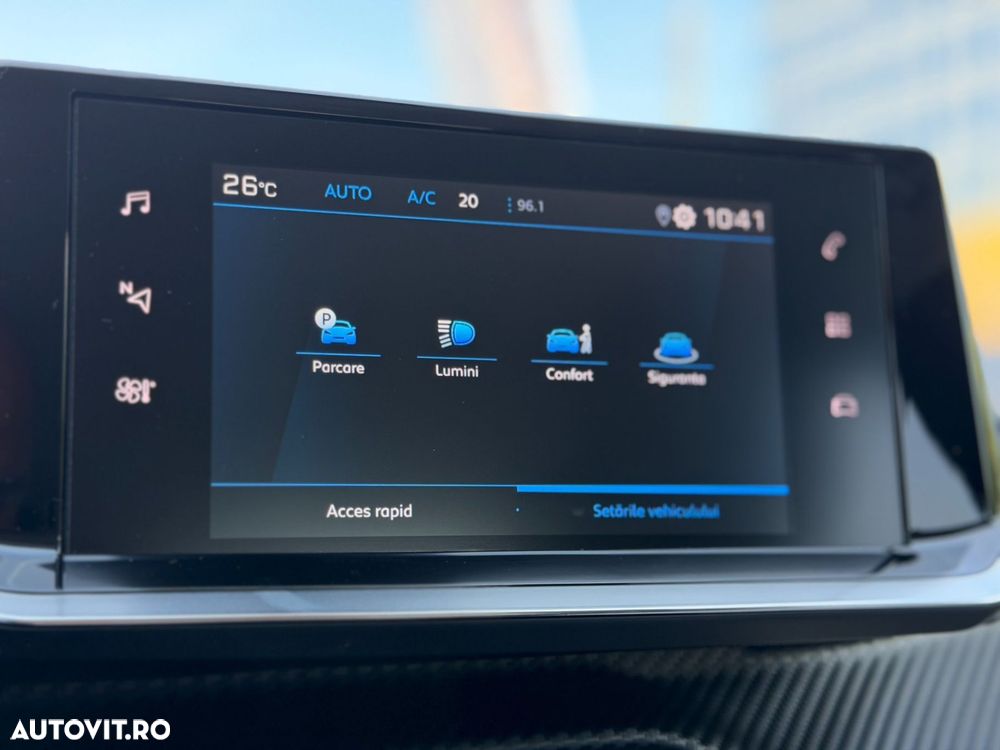 Peugeot 208 1.2 L PureTech STT EAT8 Allure - 25