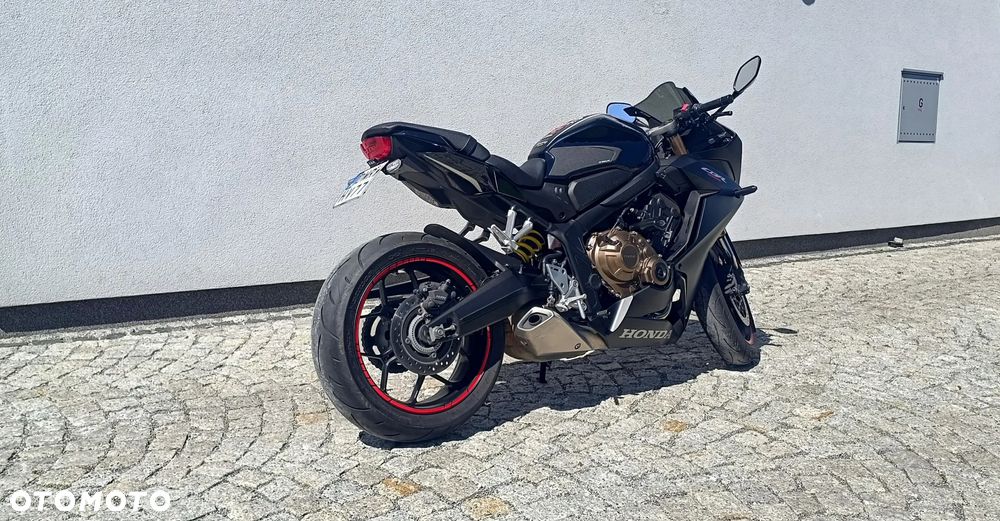 Honda CBR - 6