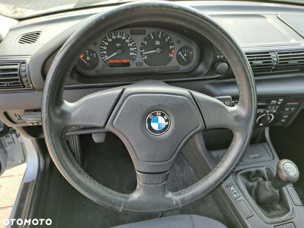 BMW Seria 3 318ti - 8