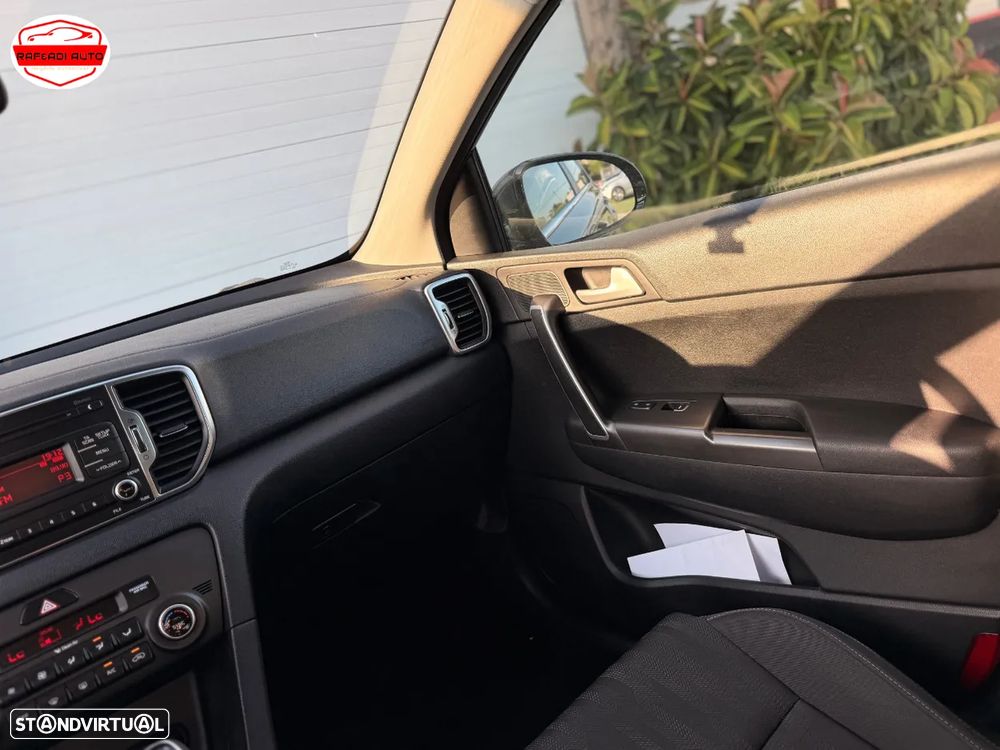 Kia Sportage 1.7 CRDI ISG EX - 13
