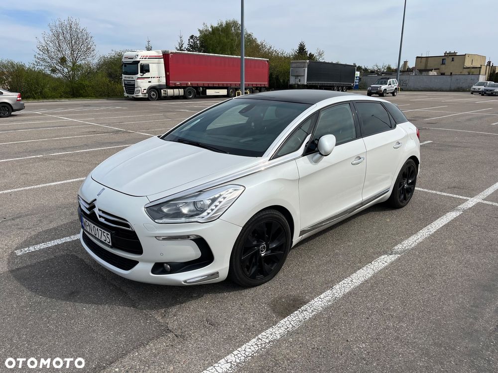 Citroën DS5 HDi 165 SportChic - 1