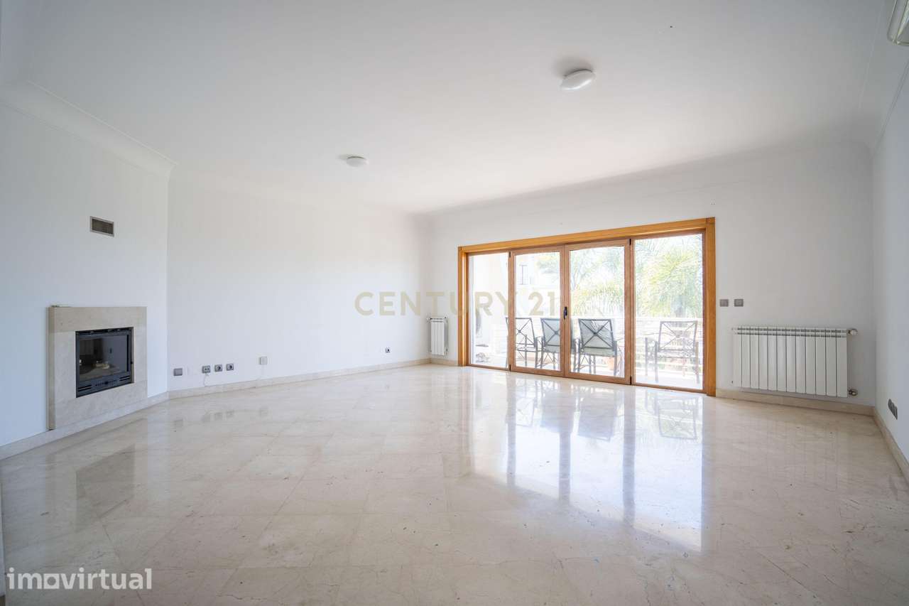 Apartamento T4 em Alcabideche - condomínio privado c/piscina - Grande imagem: 3/36