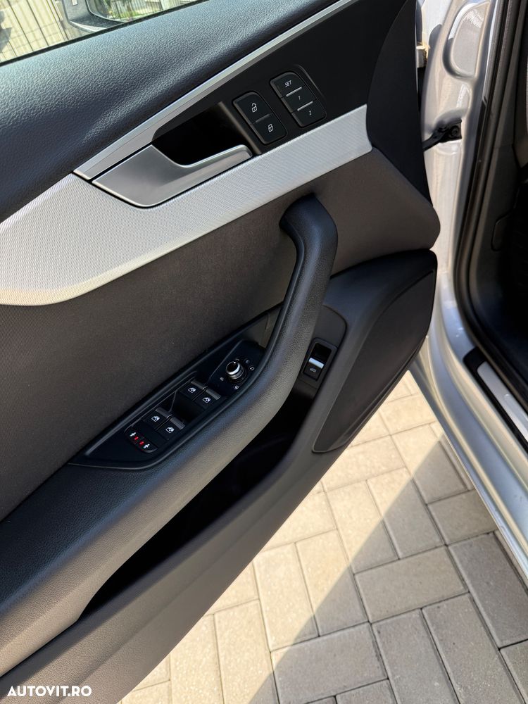 Audi A4 Avant 2.0 TDI DPF multitronic Ambiente - 12