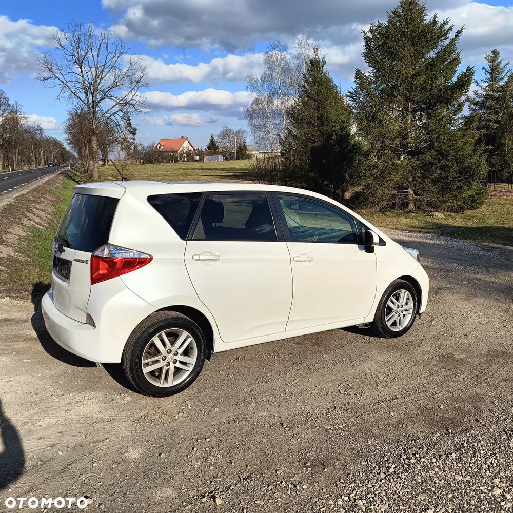 Toyota Verso S 1.4 D-4D Cool - 4
