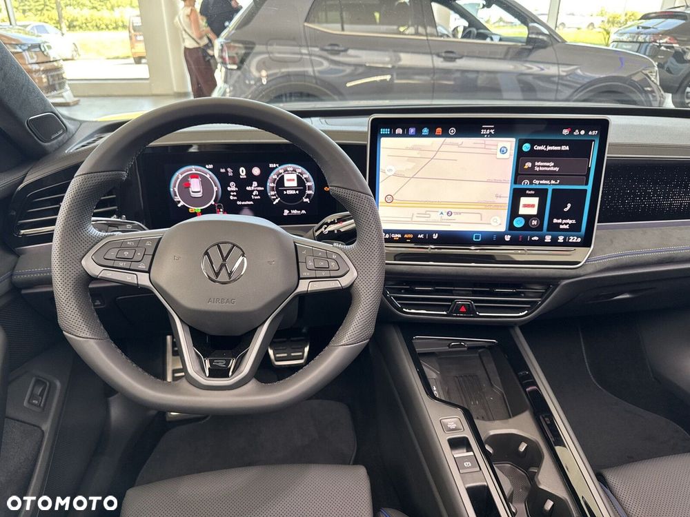 Volkswagen Passat - 14