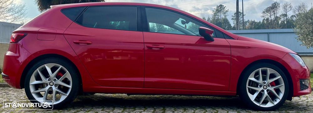 SEAT Leon 2.0 TDI DPF FR - 6