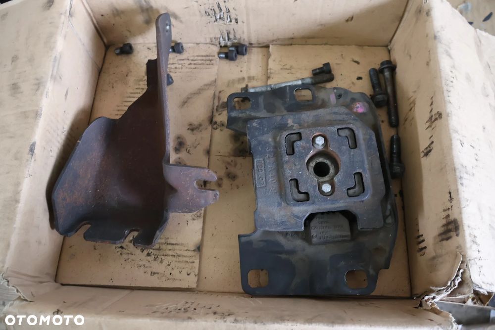 VOLVO V50 C30 S40 II 2.0 136 DIESEL 06-14 SKRZYNIA BIEGÓW ZESTAW DO PRZEKŁADKI PRZEKŁADKA PRZERÓBKA SKRZYNI BIEGÓW AUTOMAT POWERSHIFT NA MANUALNĄ MANUAL KOMPLET EUROPA 6 BIEGÓW SPRZĘGŁO KOŁO DWUMASOWE - 6