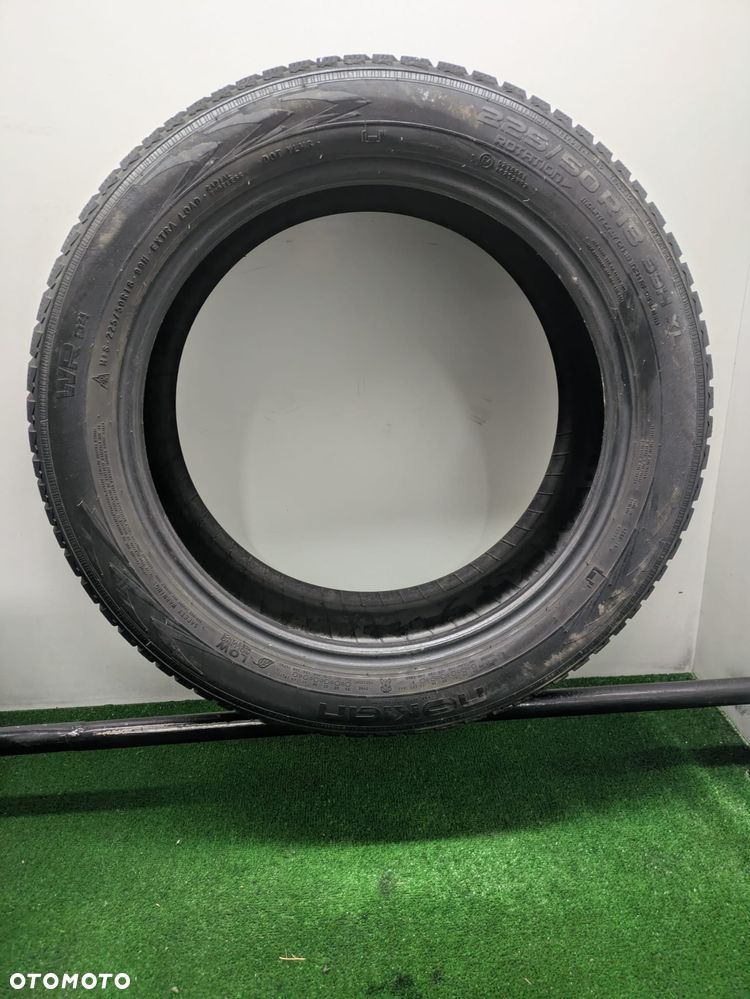 Opony zimowe 225/50/18 Nokian Tyres WR D4 - 8