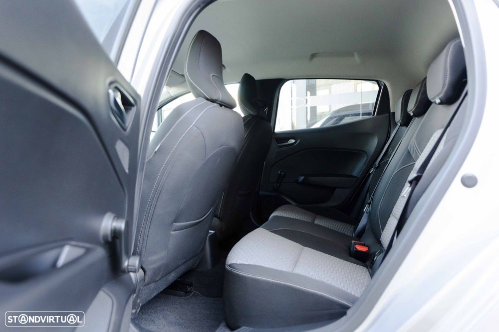 Renault Clio 1.0 TCe Limited Bi-Fuel - 16