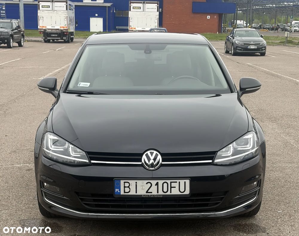 Volkswagen Golf 1.2 TSI BMT Comfortline - 2