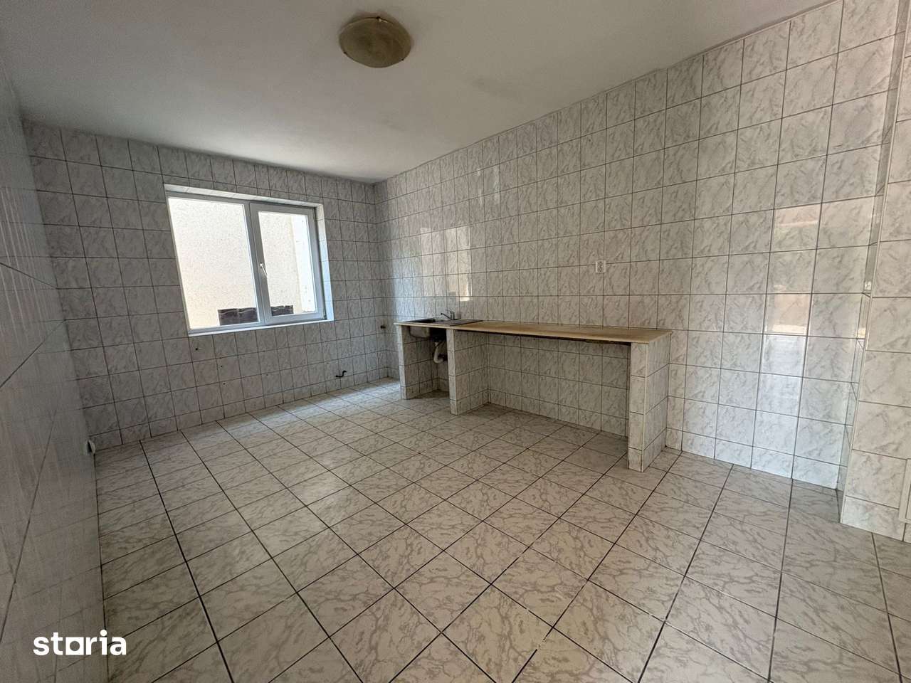 Vila de inchiriat | 250 mp | 6+ camere | Mihai Bravu - Vitan - Imagine principală: 2/7