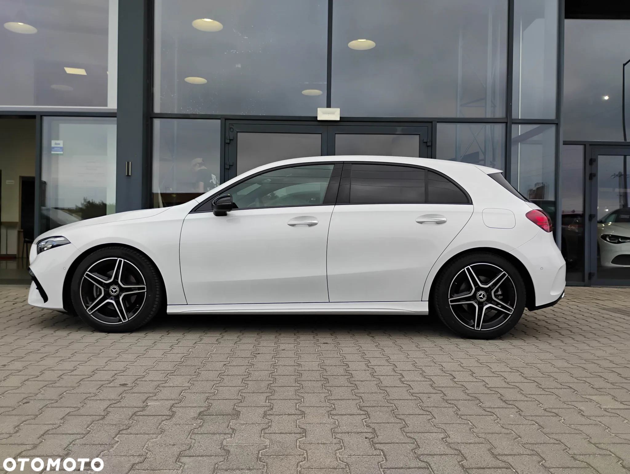 Mercedes-Benz Klasa A 200 AMG Line 7G-DCT - 8