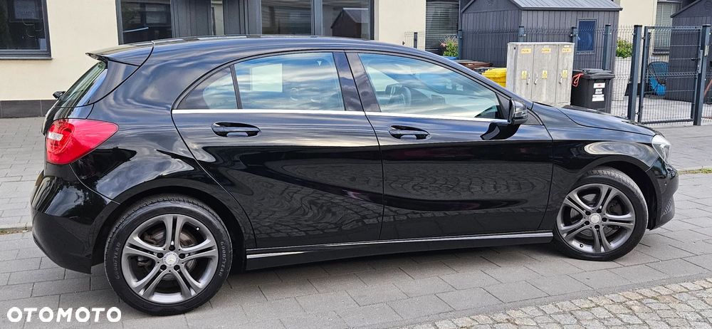 Mercedes-Benz Klasa A 180 (BlueEFFICIENCY) Style - 25