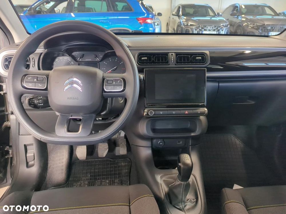 Citroën C3 1.2 PureTech Shine - 24
