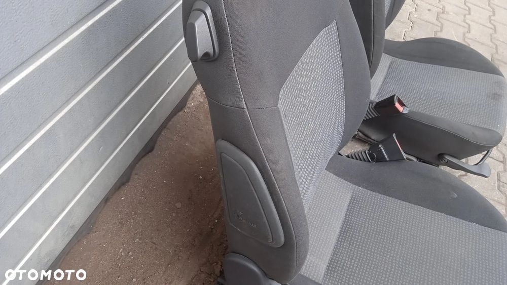 Fotel pasażera kanapa Opel Corsa C - 3 drzwi - 6