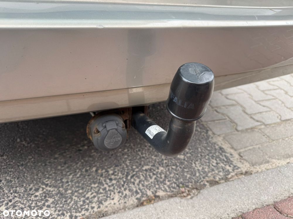 Opel Zafira 1.6 111 - 22