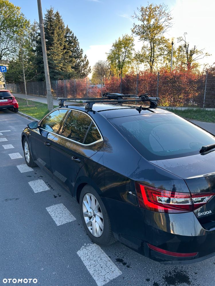 Skoda Superb 1.8 TSI L&K DSG - 10