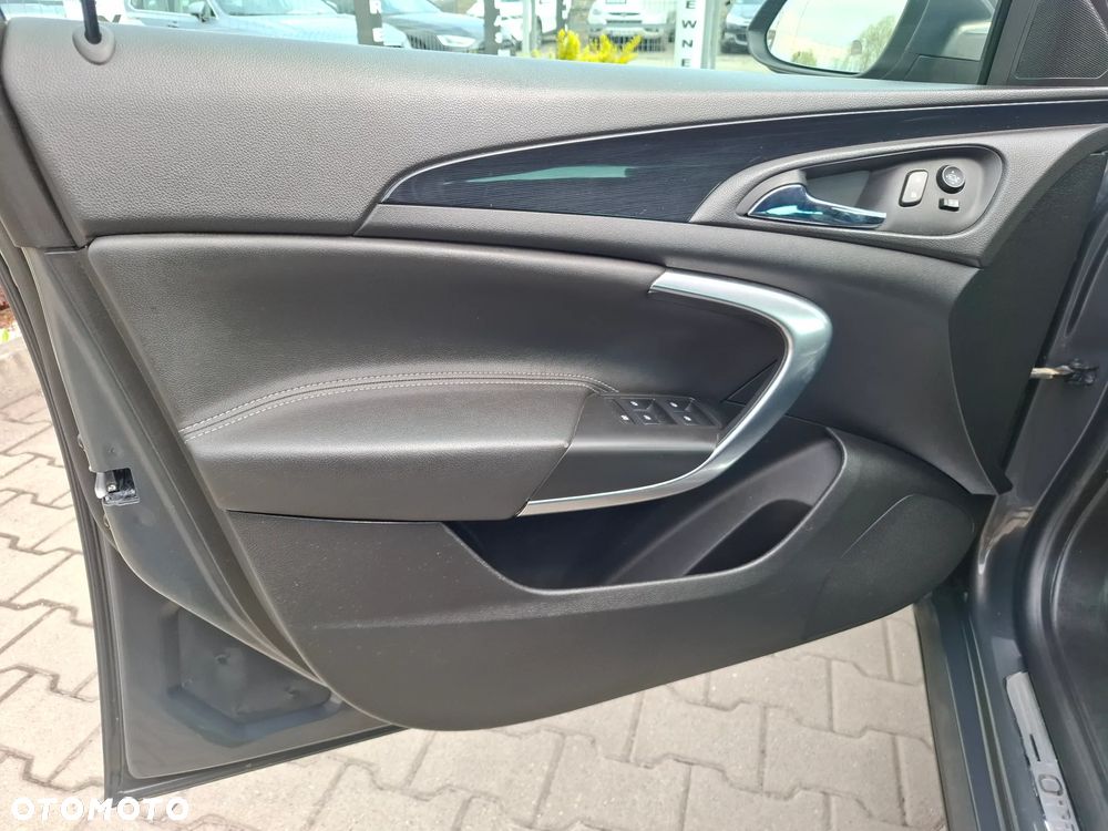 Opel Insignia 2.0 CDTI Cosmo S&S - 22