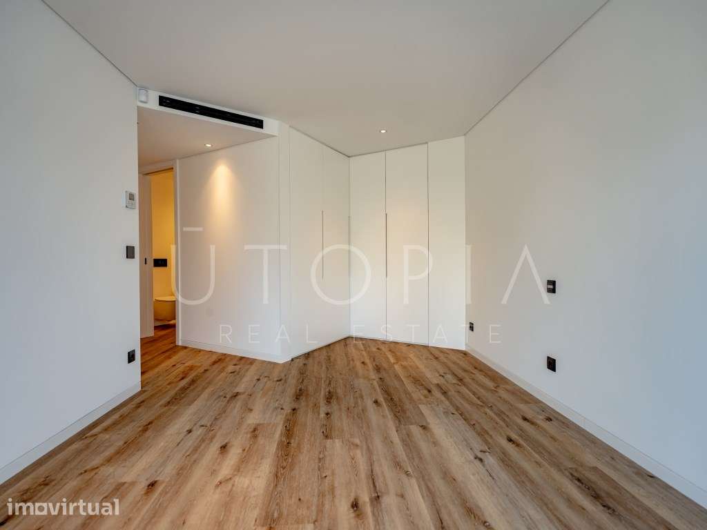 T3 novo com suite, varandas e acesso a piscina e ginásio - D. João ... - Grande imagem: 3/50