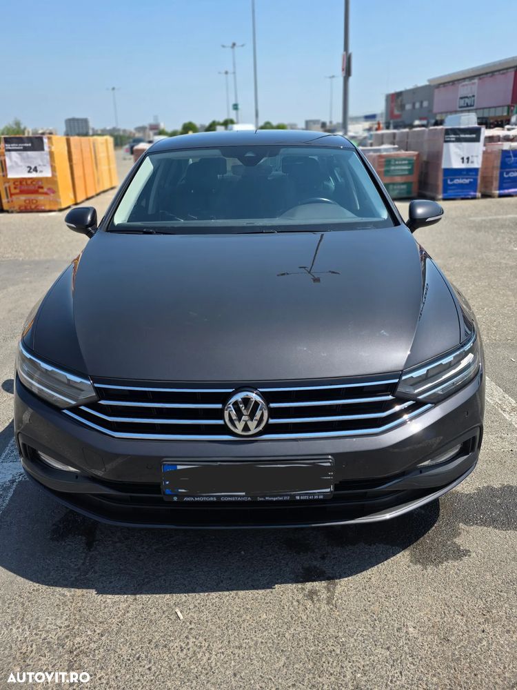 Volkswagen Passat - 6