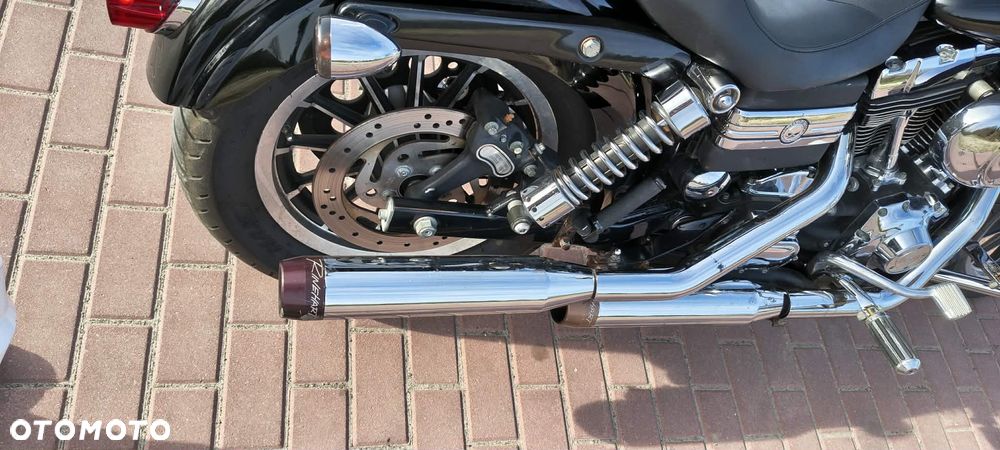 Harley-Davidson Dyna Street Bob - 11