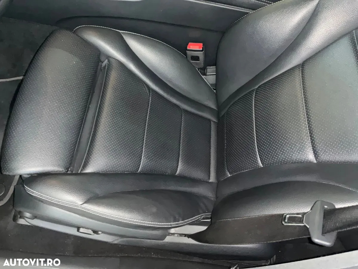 Mercedes-Benz GLC 300 d 4MATIC - 14