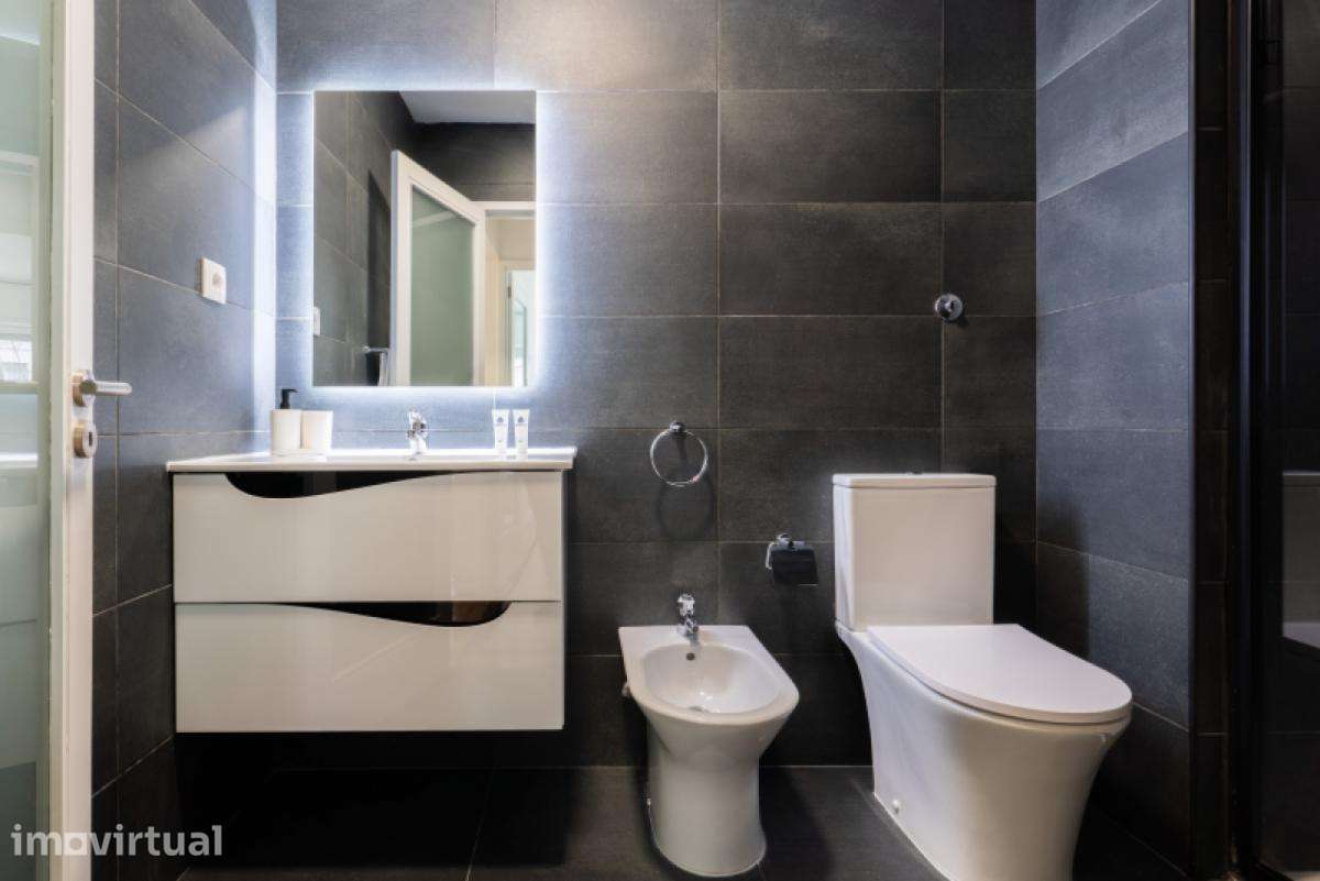 Apartamento com 3 quartos - localizado em Espinho - Grande imagem: 3/60