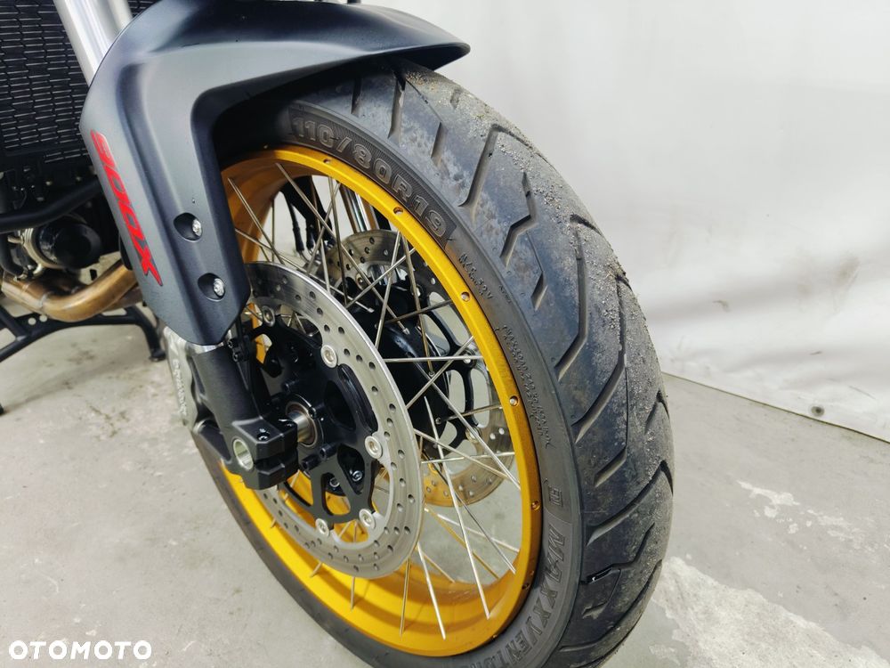 QJMOTOR 900 SX - 4
