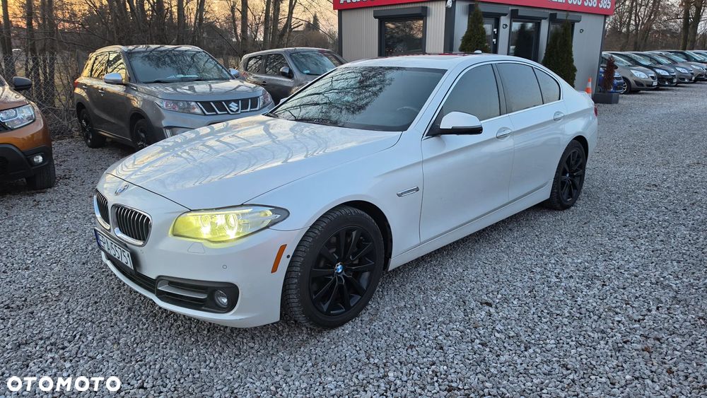 BMW Seria 5 535i Sport-Aut Luxury Line - 2