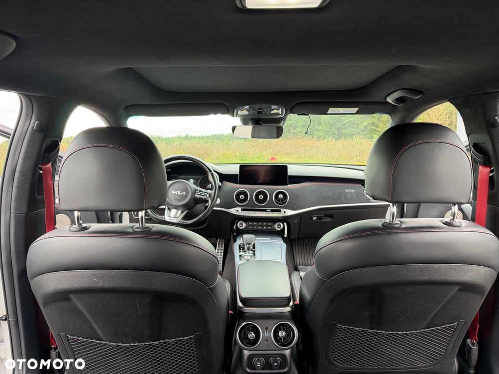 Kia Stinger 3.3 T-GDI V6 GT AWD - 15