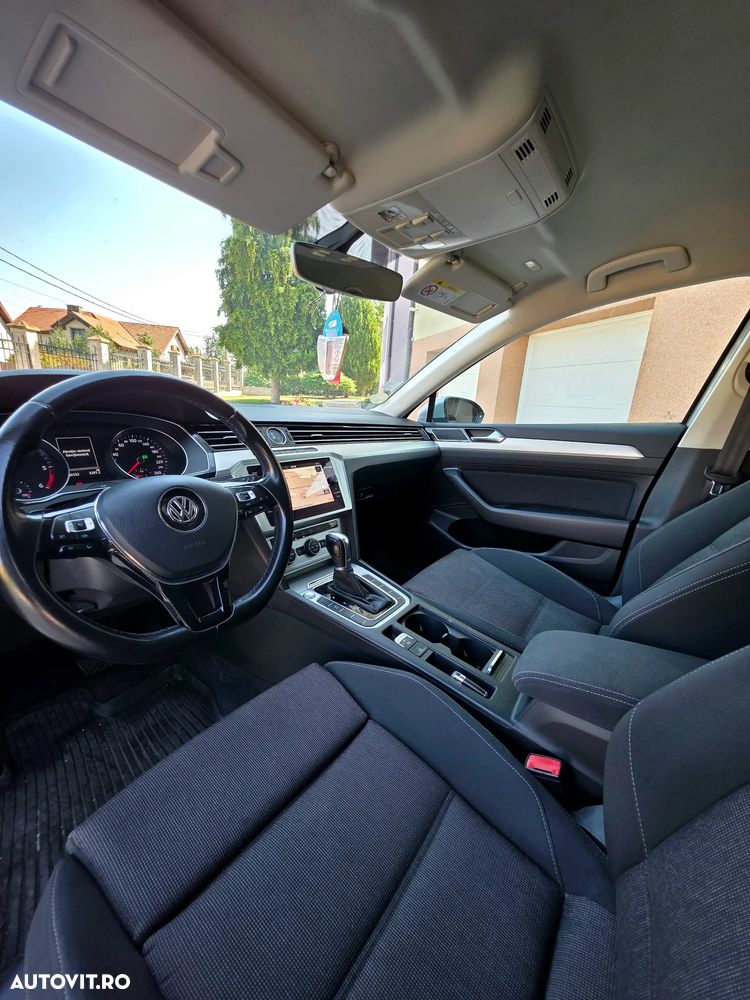 Volkswagen Passat - 7